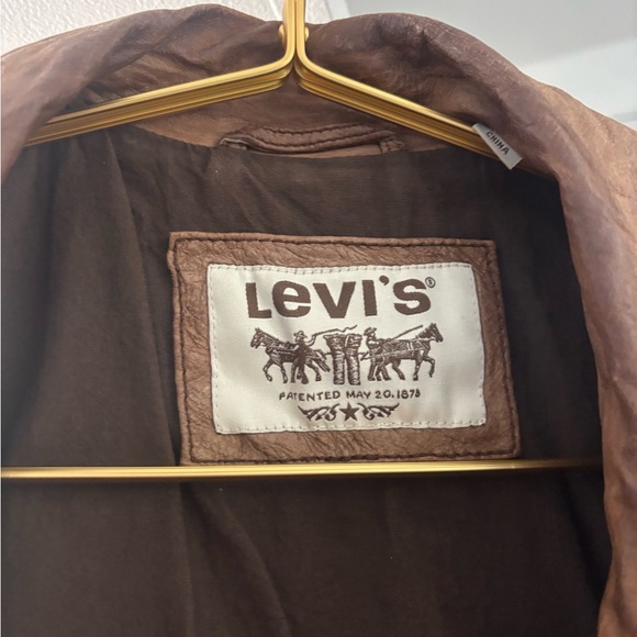 Original Levi’s vintage Brown Leather Jacket - Picture 2 of 7
